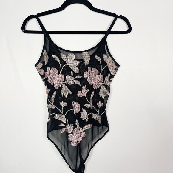Express Womens XS Black Floral Embroidered Sheer Bodysuit Tank Top Scoop Thong - Picture 1 of 11